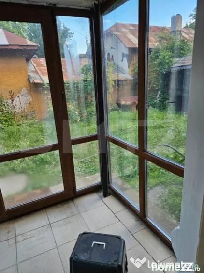 Casă cu 5 camere cu Teren 1000 Mp în Odobești
