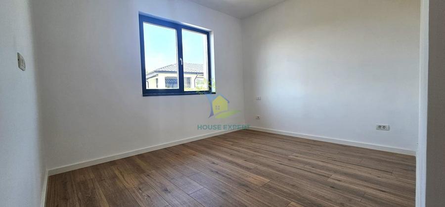 Casă individuală cu 4 camere cu Teren 528 Mp în Corbeanca