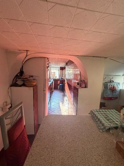 Casă cu 3 camere cu Canalizare în Ultracentral