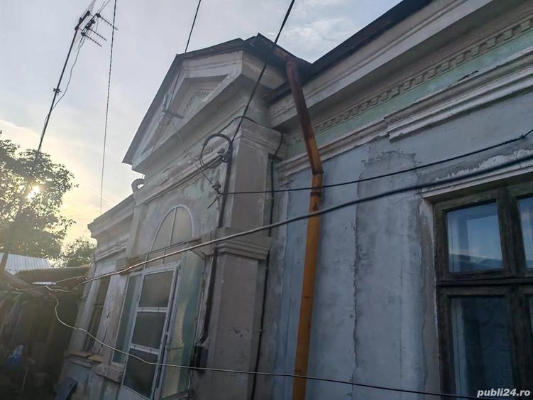 Casă cu 5 camere cu Teren 386 Mp în Central