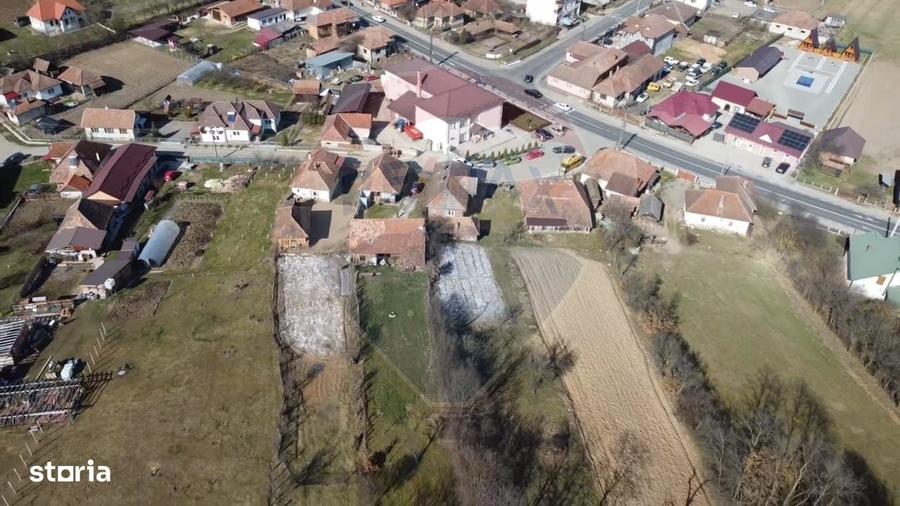 Casă cu 3 camere în Stupini