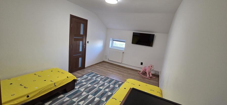 Casă cu 3 camere în Central