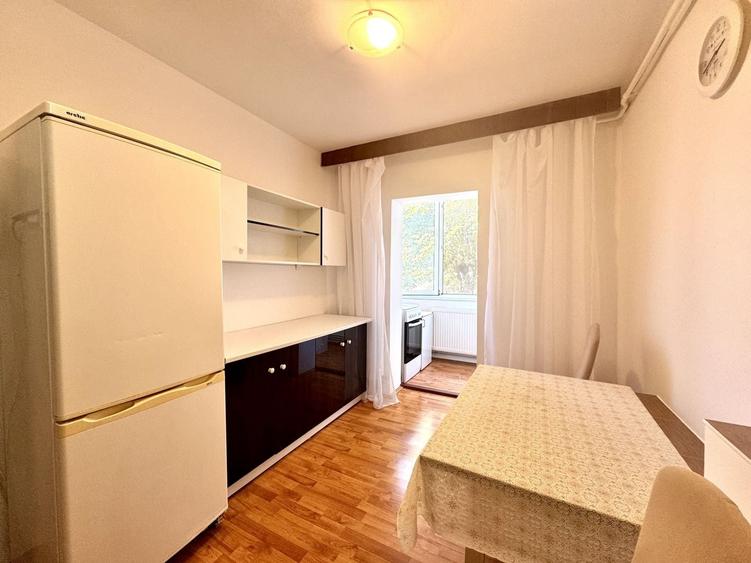 Apartament cu 2 camere în Complex Studențesc
