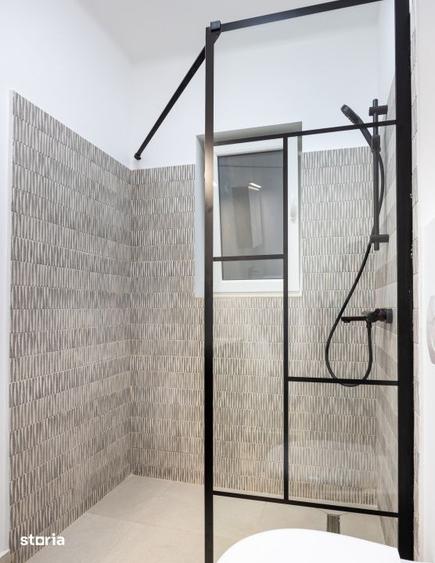 Apartament cu 3 camere, mobilat în Decebal