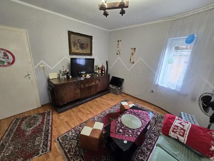 Apartament cu 3 camere în Central