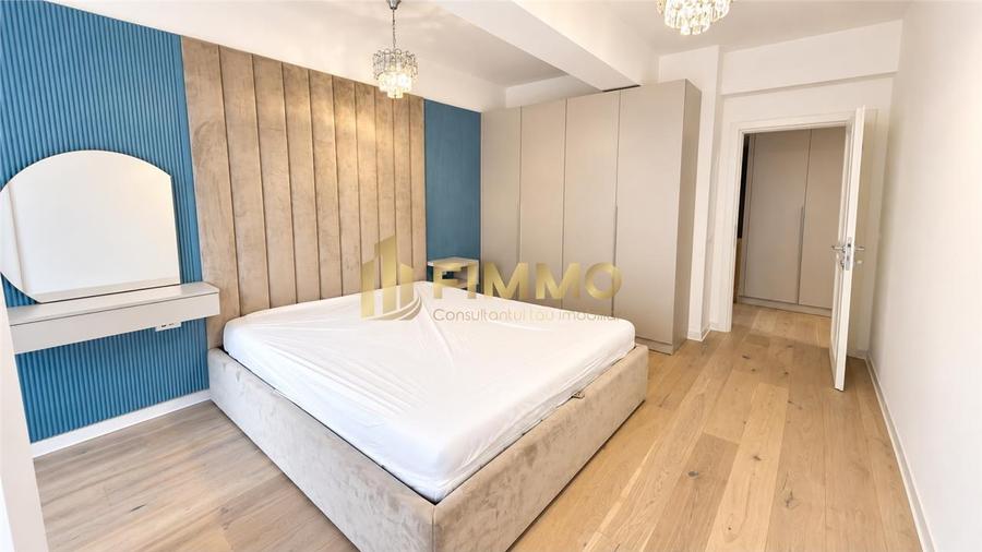 Apartament cu 3 camere semidecomandat, mobilat în Central