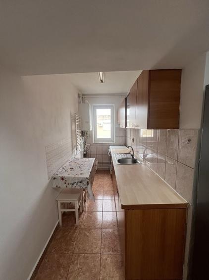 Apartament cu 2 camere semidecomandat în Blașcovici