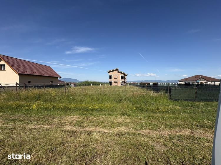 Teren de 664 mp, în Bod