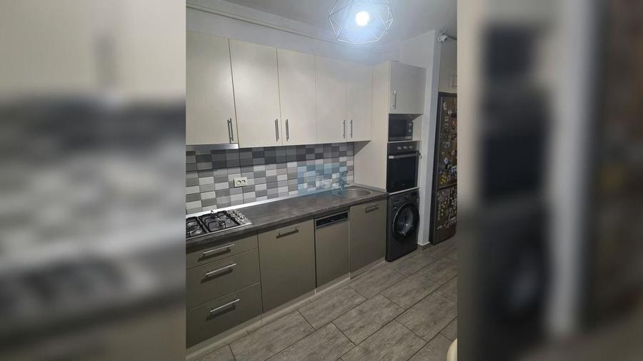 Apartament cu 3 camere semidecomandat, mobilat în Florești