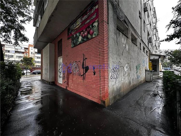 Spațiu comercial, de 52 mp, în Filiași