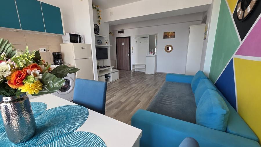 Apartament cu 2 camere semidecomandat în Central
