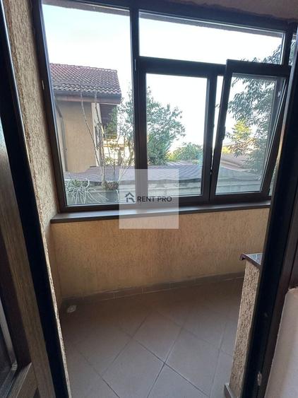 Apartament cu 2 camere semidecomandat, mobilat în Păcii