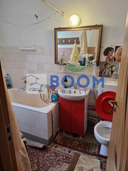 Apartament cu 3 camere decomandat în Cartierul Traian