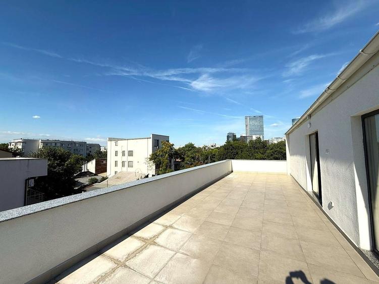 Apartament cu 3 camere, mobilat în Herăstrău