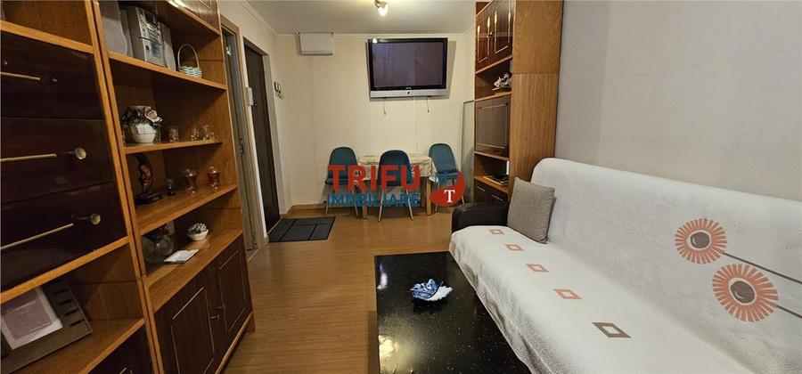 Apartament cu 2 camere decomandat, mobilat în Cetate — fotografia 1
