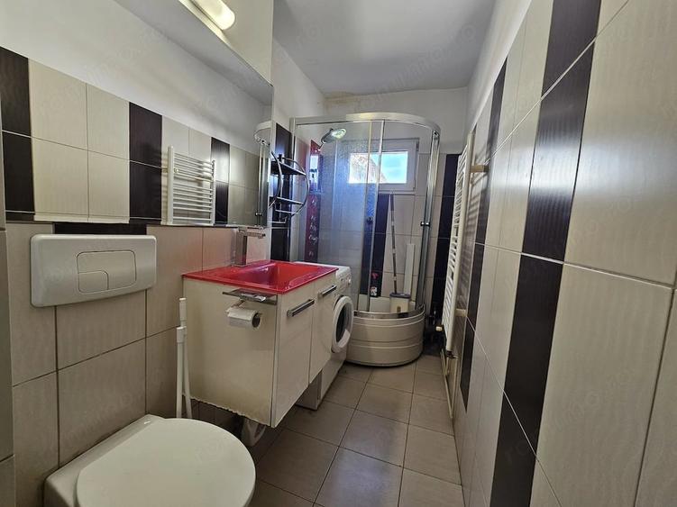 Garsonieră decomandată, mobilată în Girocului