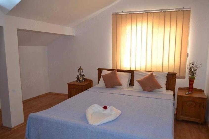 Casă cu 5 camere cu Teren 1000 Mp în Nord