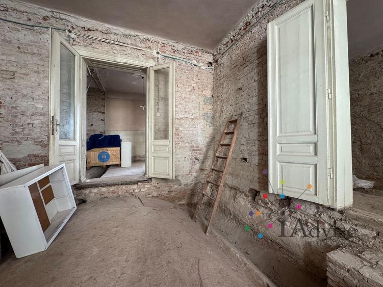 Casă individuală cu 2 camere cu Canalizare în Brașovul Vechi