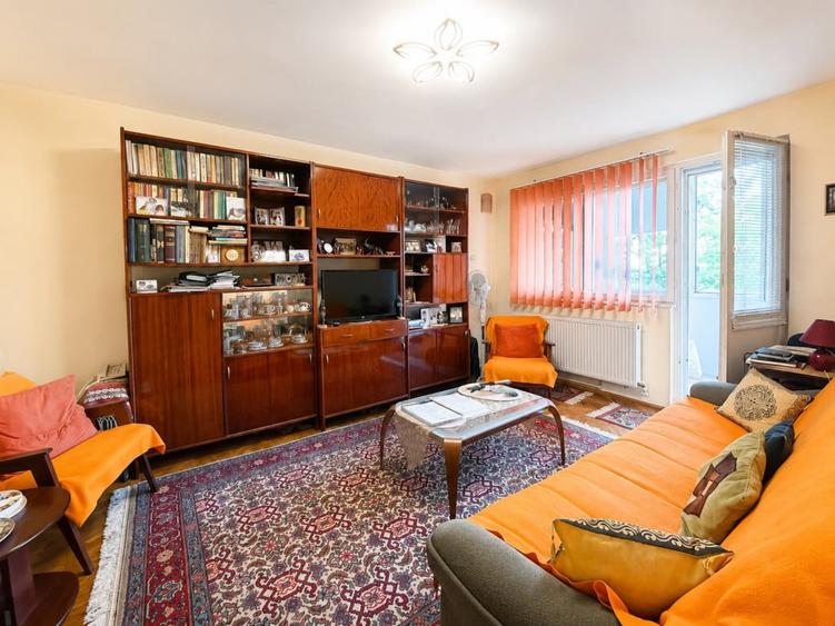 Apartament cu 3 camere decomandat în Tomis Nord