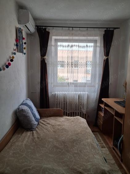 Apartament cu 2 camere decomandat în Buziașului