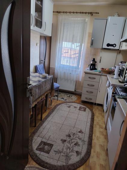 Apartament cu 2 camere decomandat în Sântămărie