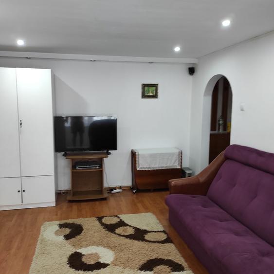 Apartament cu 2 camere semidecomandat în Burdujeni