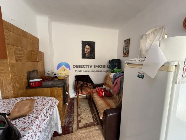 Casă cu 3 camere cu Teren 5062 Mp în Central