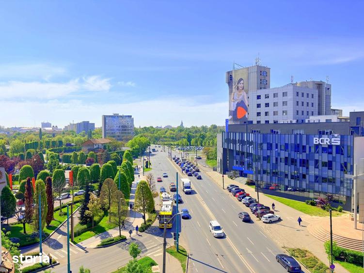 Apartament cu 4 camere în Central