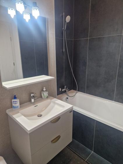 Apartament cu 2 camere decomandat în Păulești