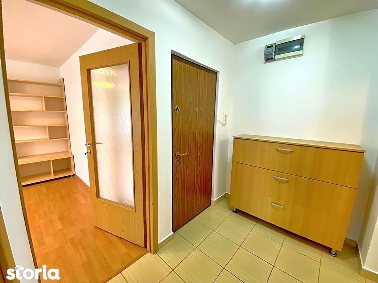 Apartament cu 3 camere decomandat în Rahova