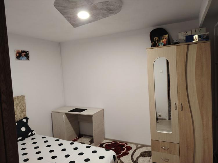 Apartament cu 2 camere în Uiasca