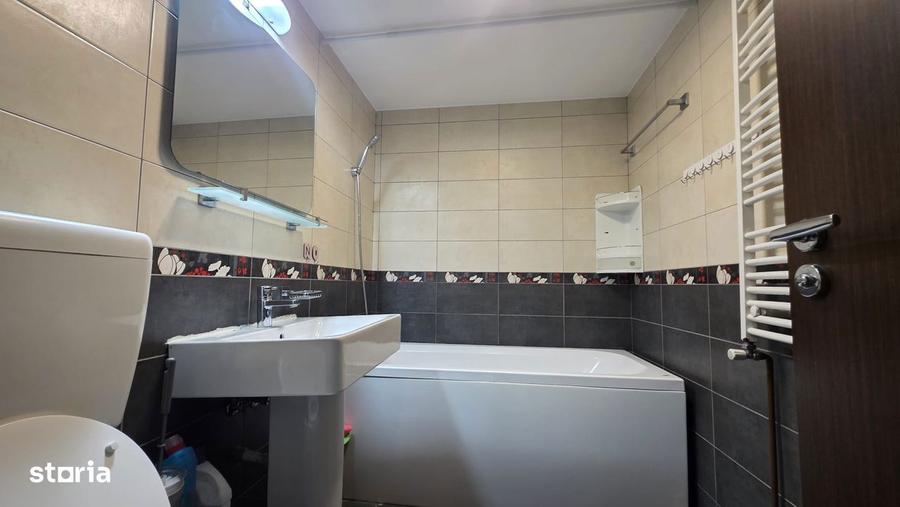 Apartament cu 3 camere, mobilat în Ultracentral