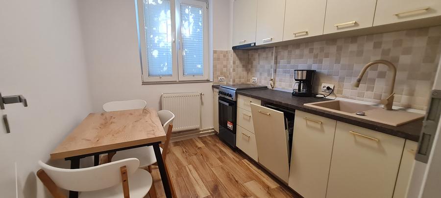 City Mall_apartament 3camere,prima.inchiriere,pret 700E - 8