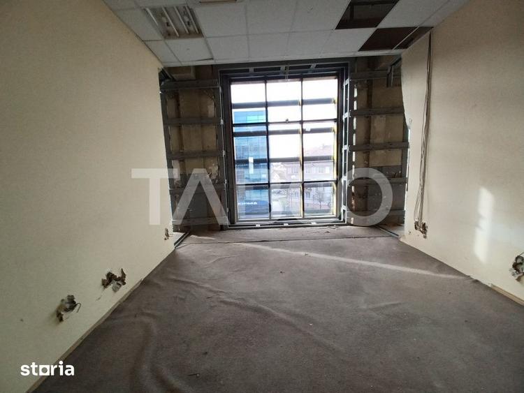 Spațiu comercial, de 750 mp, în Trei Stejari