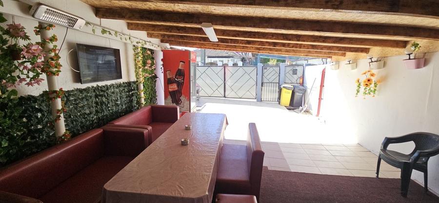 Casă cu 4 camere cu Teren 450 Mp în Central