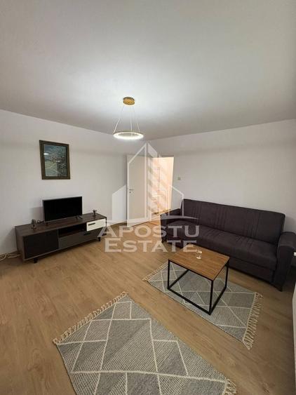 Apartament cu 2 camere semidecomandat în Aradului