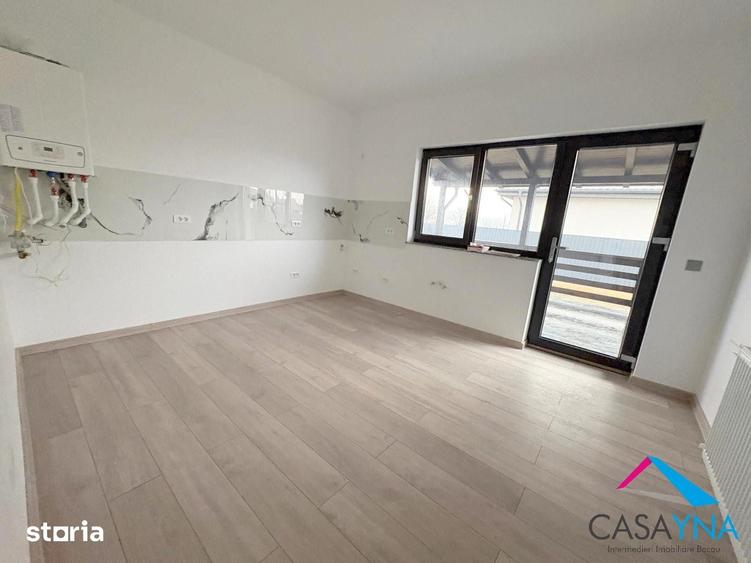 Casă cu 3 camere cu Teren 400 Mp în Letea Veche