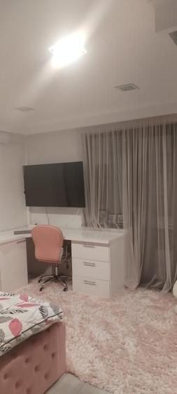 Casă individuală cu 5 camere decomandat cu Piscina în Andronache