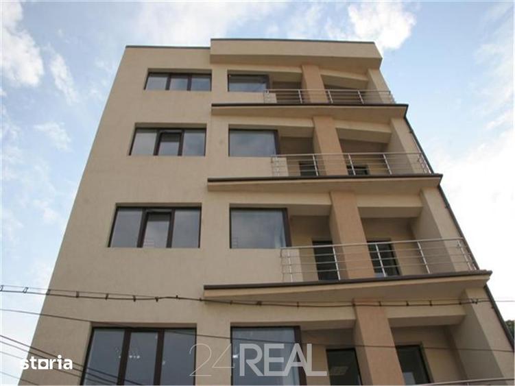 Spațiu comercial, de 1,090 mp, în Grivița