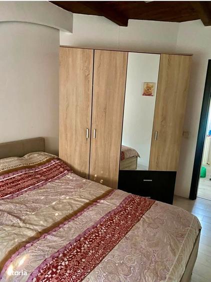 Casă cu 4 camere cu Teren 552 Mp în Central