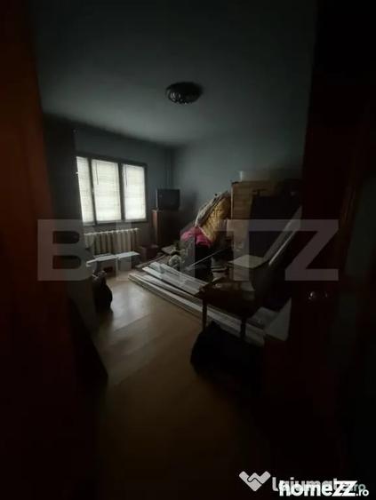 Apartament 4 camere, parter, decomandat M3 - 8