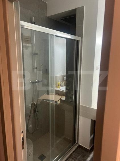 Apartament cu 2 camere semidecomandat, mobilat în Nord