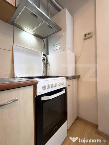 Apartament cu 2 camere semidecomandat în Calea Turzii