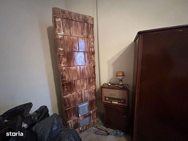 Vand apart.1 Piata Catedralei,st.58 mp. parter inalt+ pivnita - 2