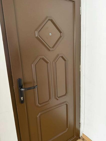 Apartament 4 camere de vanzare - Beclean - 4