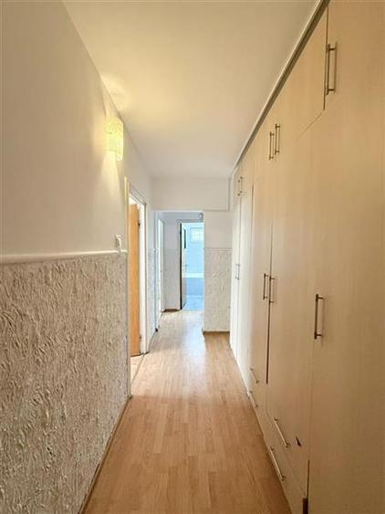 Apartament cu 4 camere decomandat, mobilat în Pantelimon