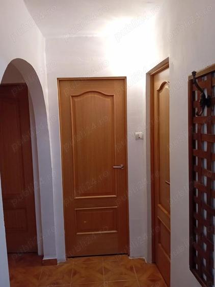 Apartament cu 3 camere decomandat în Sânnicolau Mare