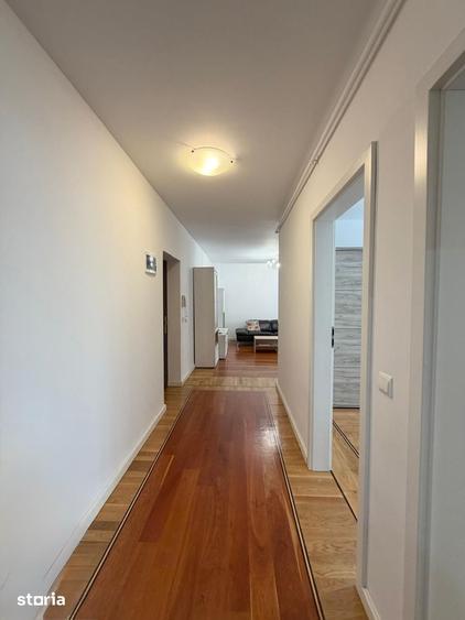 Apartament cu 3 camere în Lazaret