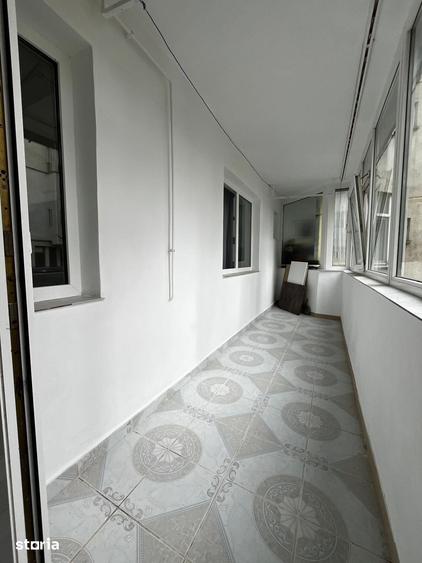 Apartament cu 3 camere decomandat în Cug