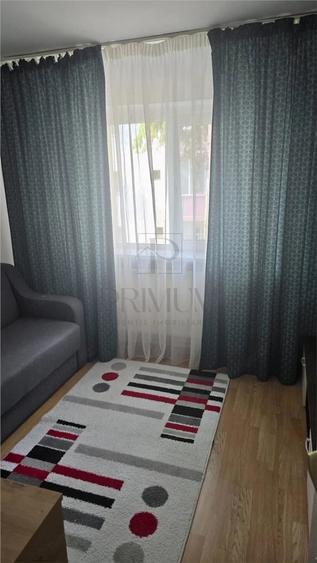 Apartament cu 3 camere decomandat în Simion Bărnuțiu